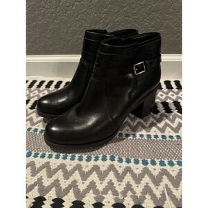 Clark's Malvet Maria Black Leather Ankle Boots Size 9 Excellent Condition